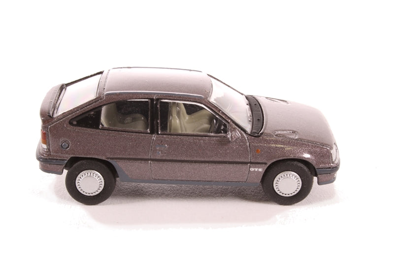 76VX003 - Vauxhall Astra MkII